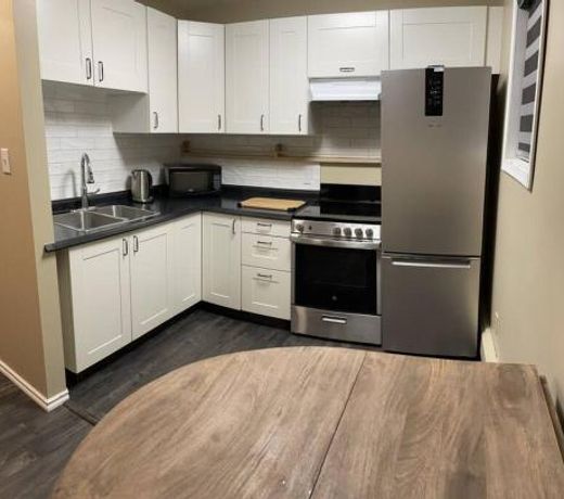 Cozy Furnished Apartment