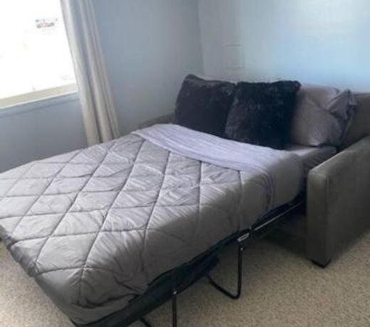 Right Next To WEST EDMONTON MALL with Free Parking