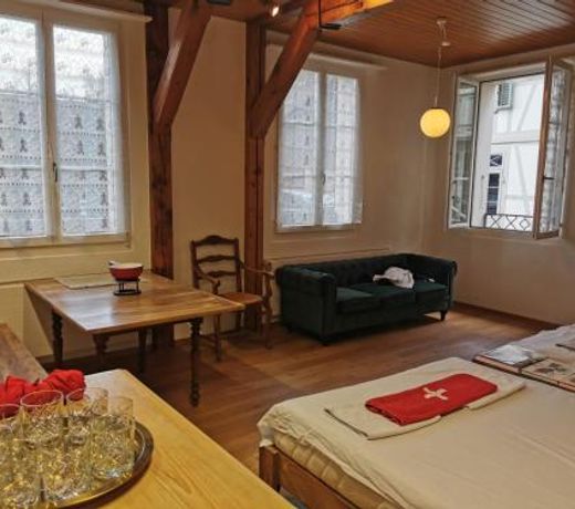 Simple Studio in the Center of Burgdorf - 36 m2 with prÃ­vate parking