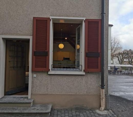 Simple Studio in the Center of Burgdorf - 36 m2 with prÃ­vate parking