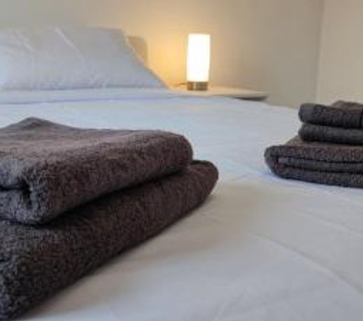 Ellas Modern Duplex City Center