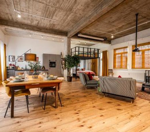 Klassen Stay - Exklusives Loft - XXL Leinwand - 4 km Messe, 1,5 km HBF