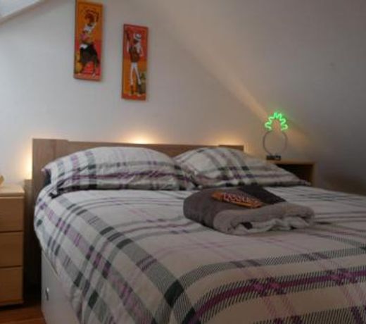 CasaColombia traumhafte Neustadt-Wohnung am Park