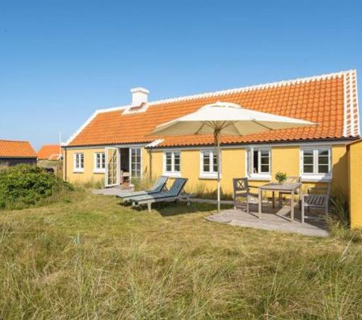 Holiday Home Jantje - 500m from the sea in NW Jutland by Interhome