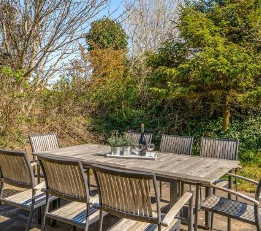 Holiday Home Fedder - 700m from the sea in NW Jutland by Interhome