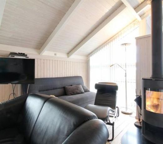 Holiday Home Sixten - 450m from the sea in NW Jutland by Interhome