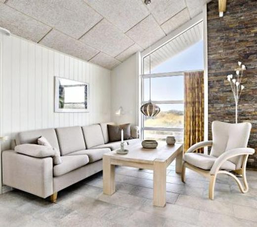 Holiday Home BjÃ¶rnstjerne - 400m from the sea in NW Jutland by Interhome
