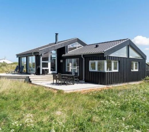 Holiday Home Welma - 500m from the sea in NW Jutland by Interhome