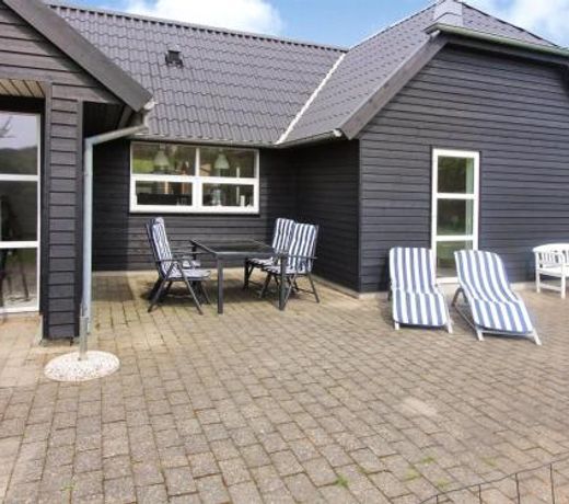 Holiday Home Alfuin - 500m from the sea in NW Jutland by Interhome