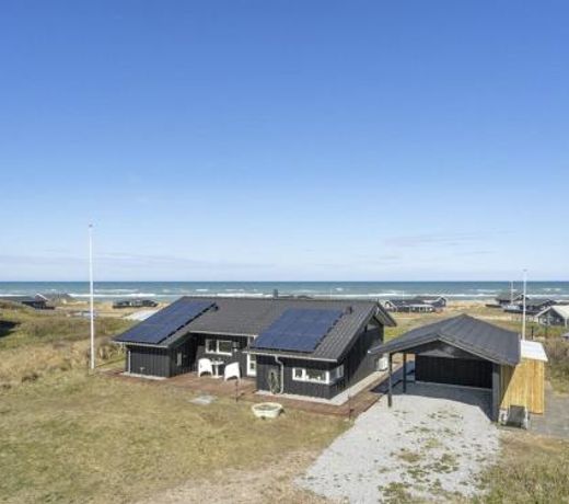 Holiday Home Konsta - 200m from the sea in NW Jutland by Interhome