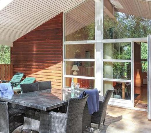 Holiday Home Sakarias - 800m from the sea in Bornholm by Interhome
