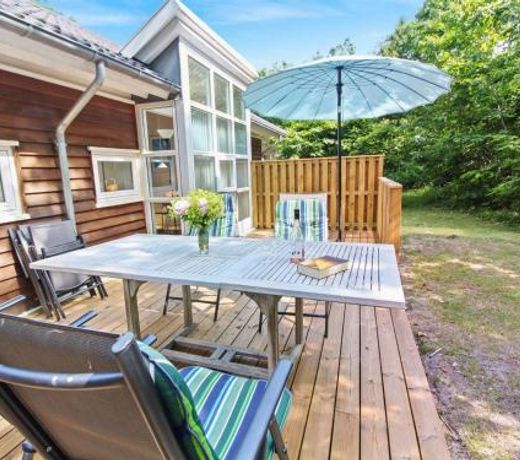 Holiday Home Dilan - 600m from the sea in Bornholm by Interhome