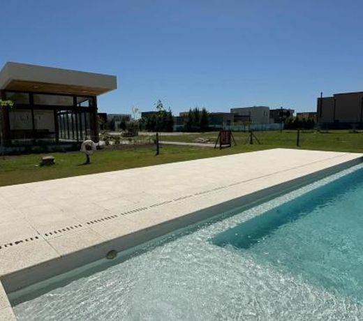TIGRE nuevo apartamento en barrio cerrado