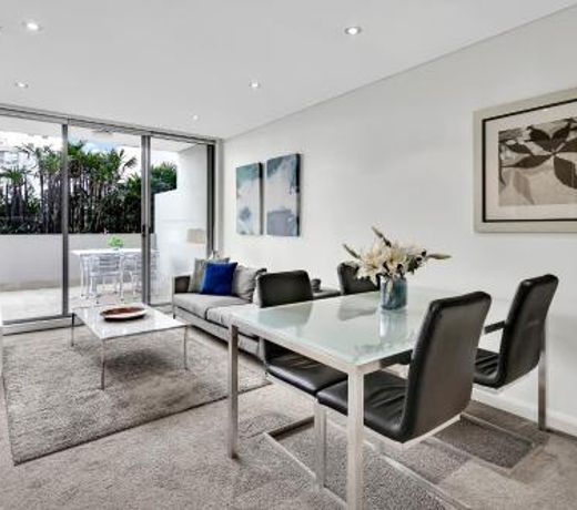 Spacious Two bedroom apartment - St Leonards AL25