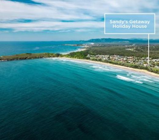 Oceanfront Sandy Beach Couples Getaway