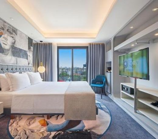 Gate Twenty Two Boutique Hotel