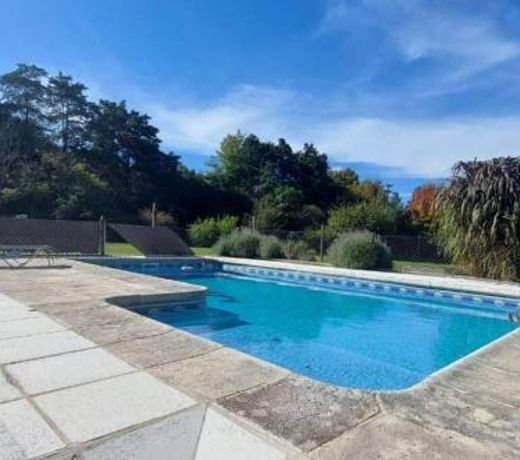 Casa en el Campo con Pileta