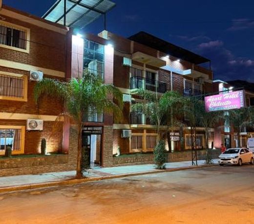 NearBy Hotel