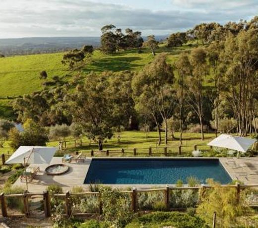 TIMBA - Luxury bush rtreet with pool and spa