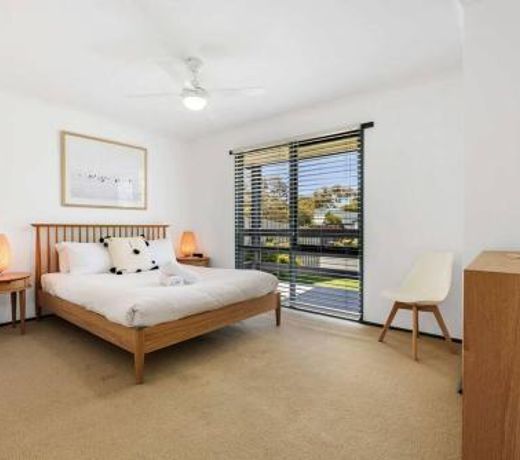 Bonnyvale Beach Shack- Pet friendly, walk to the beach!