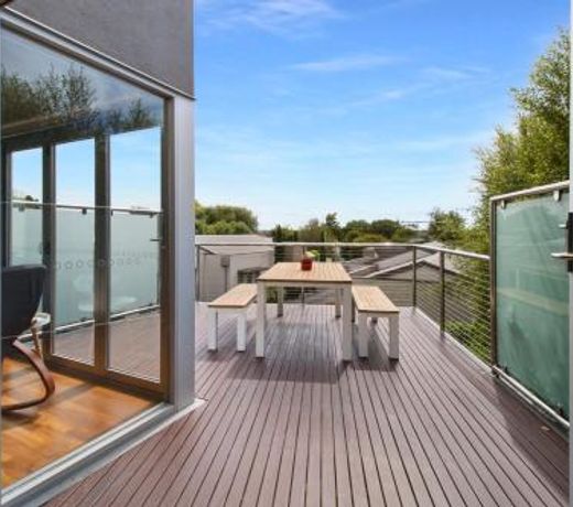 Ultra Modern 3BR Mt Gambier Holiday Home