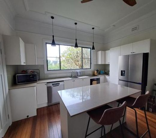 Athol's Place