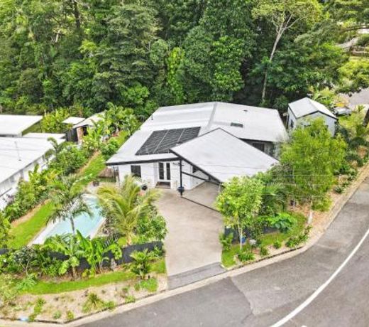 Maison Daintree - Mount Whitfield View