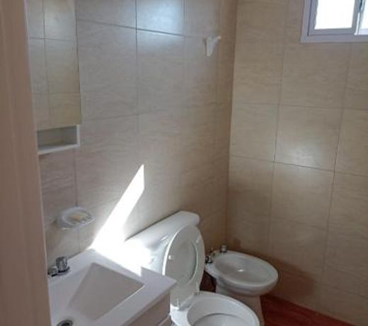 Departamento en primer piso