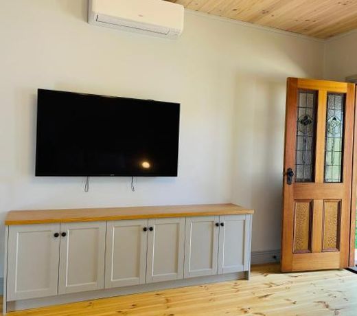 Willunga Gallery Cabins