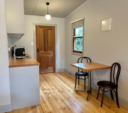 Willunga Gallery Cabins