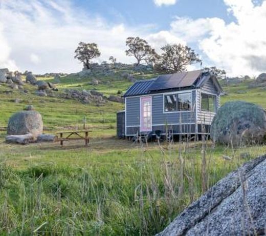 Heathcote Valley Tiny House - Tiny Stays