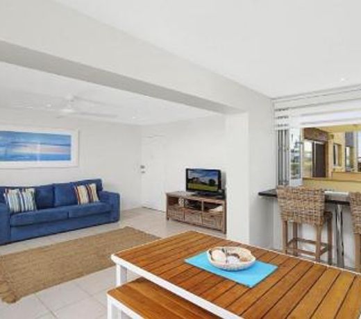 Ashwood 100 Meters To Beach, Shops, Cafes Accom Holidays