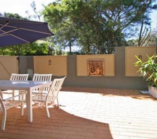 Terrigal Tranquility Pool In Complex, In The Heart Of Terrigal