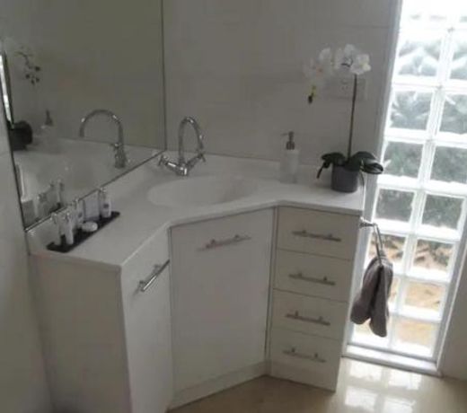 R&R Blue Diamond Luxury Studio Maryborough, Vic