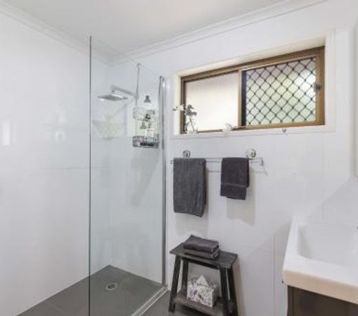 Ultimate Comfort Retreat in the heart of Maleny