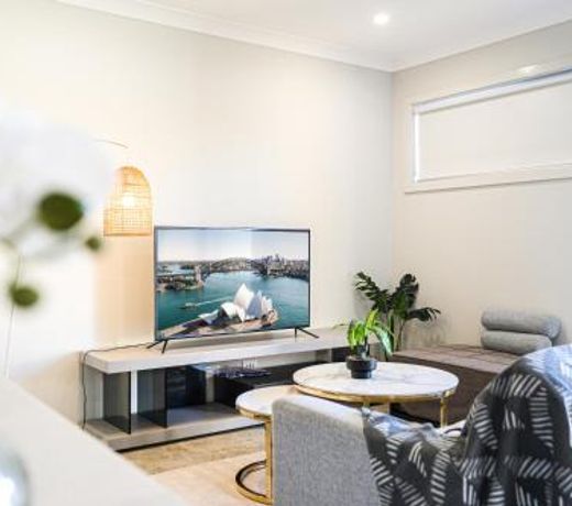 Bardia Convenient Adorable Modern 4 Br House