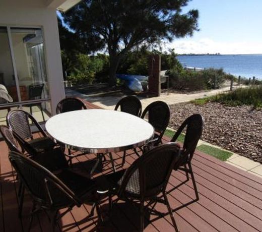 The Shack - Sultana Point