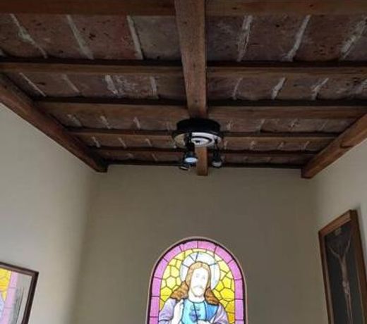 Preciosa casa con diseÃ±o Ãºnico