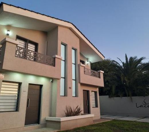 Lacus. Casas de lago.