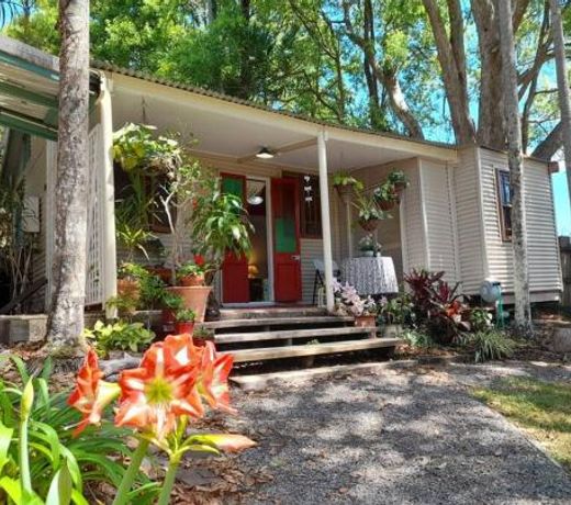 Quirky Cottage in Centre of Maleny, Walk Everywhere
