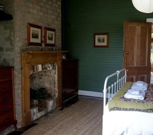 'Questa' Heritage Cottage