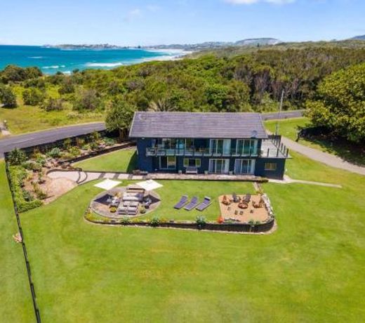 Beachfront Headland House