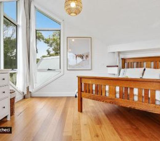 Baraga Sanctuary holiday house, Bermagui Barragga Bay Linen & Wifi Provided