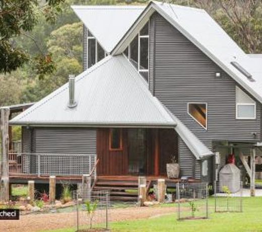 Baraga Sanctuary holiday house, Bermagui Barragga Bay Linen & Wifi Provided