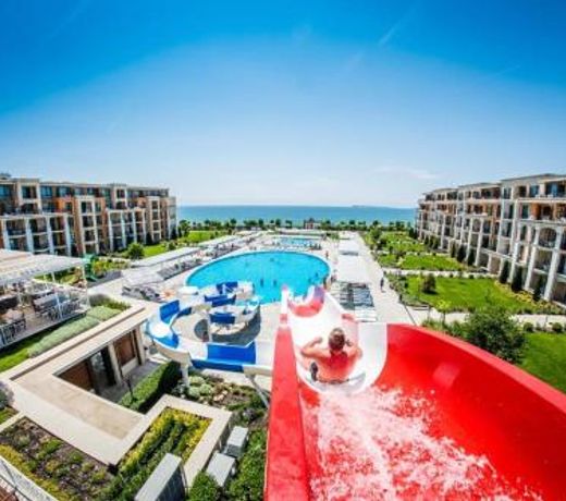 SEA VIEW Apartment on the Sunny Beach