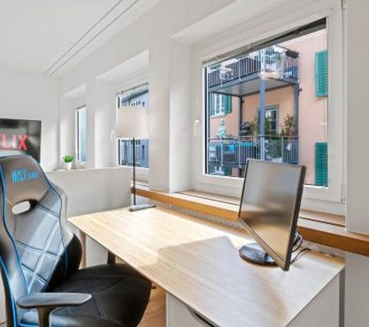 City Center-Twin Bed-Coffee-Workplace-Washer