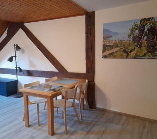 Studio mansarde chez un vigneron au village