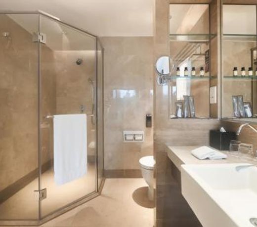Dongguan Forum Hotel and Apartment - Former Pullman hotel Dongguan Forum
