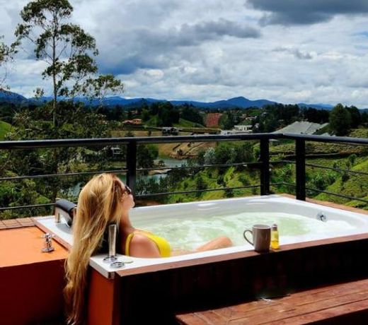 Glamping en Guatape Wifi Jacuzzi