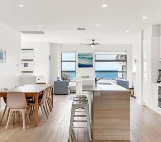 Stunning Sea Views in Excellent Location